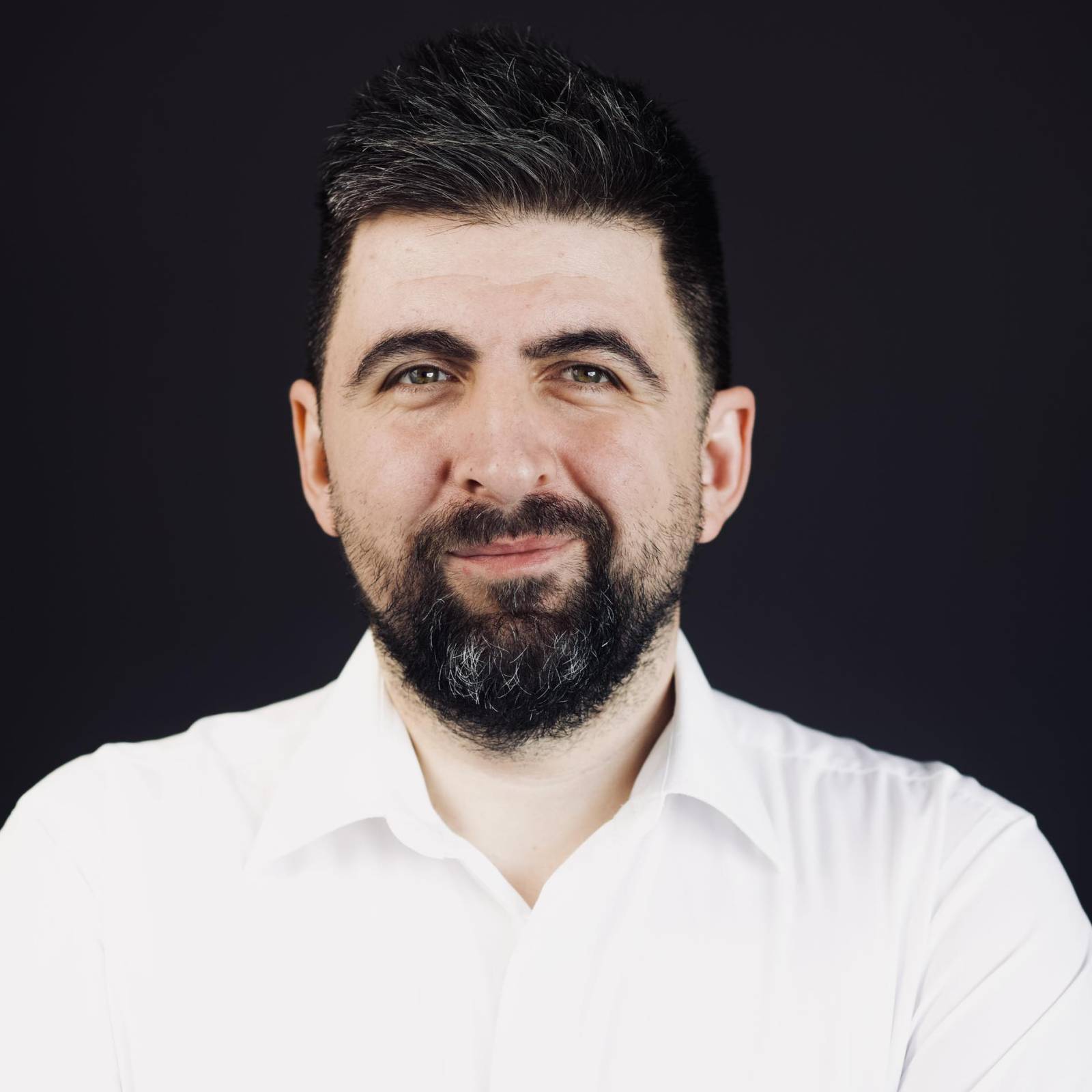 Fracht Group, expeditori globali, intră în România printr-un parteneriat de tip joint venture cu YLO...