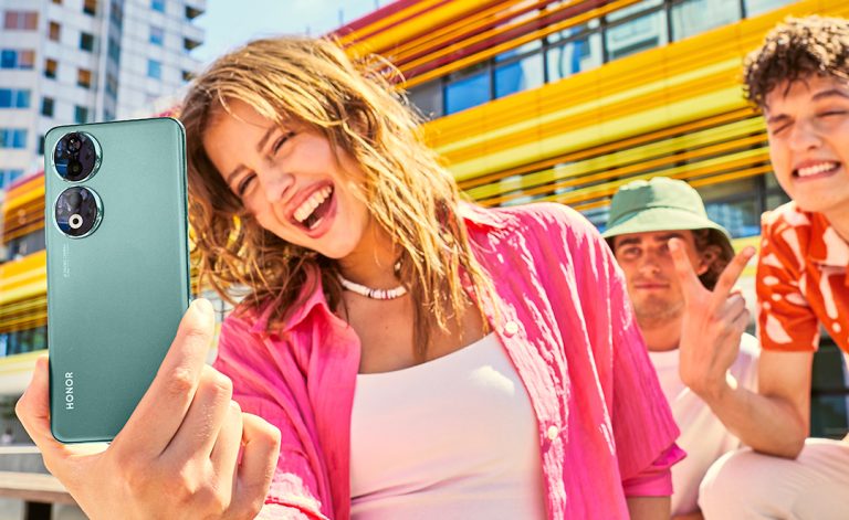 HONOR 90