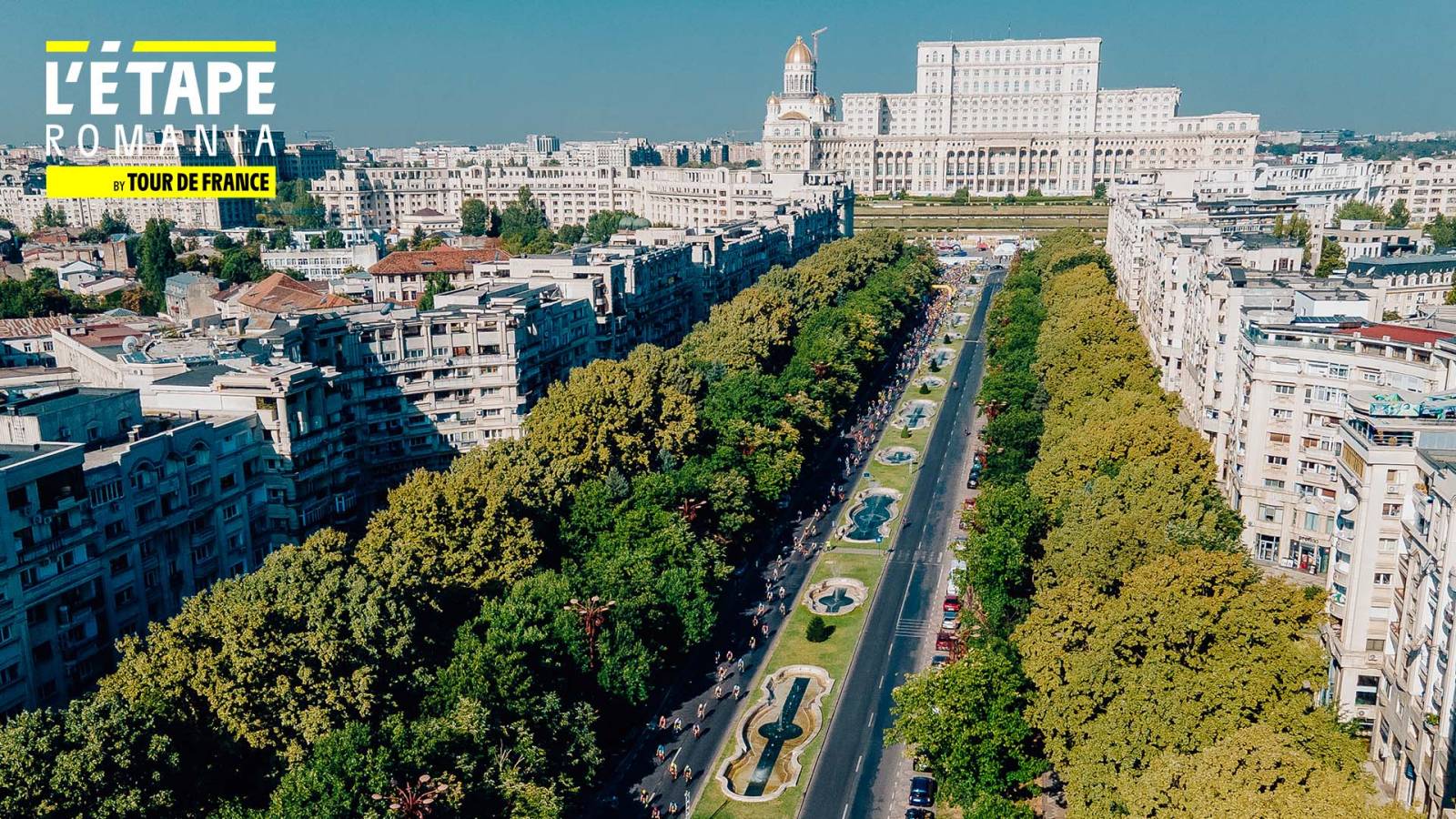 Spectatorii sunt așteptați pe traseu să se bucure de cursă și să susțină cicliștii înscriși la l’Éta...