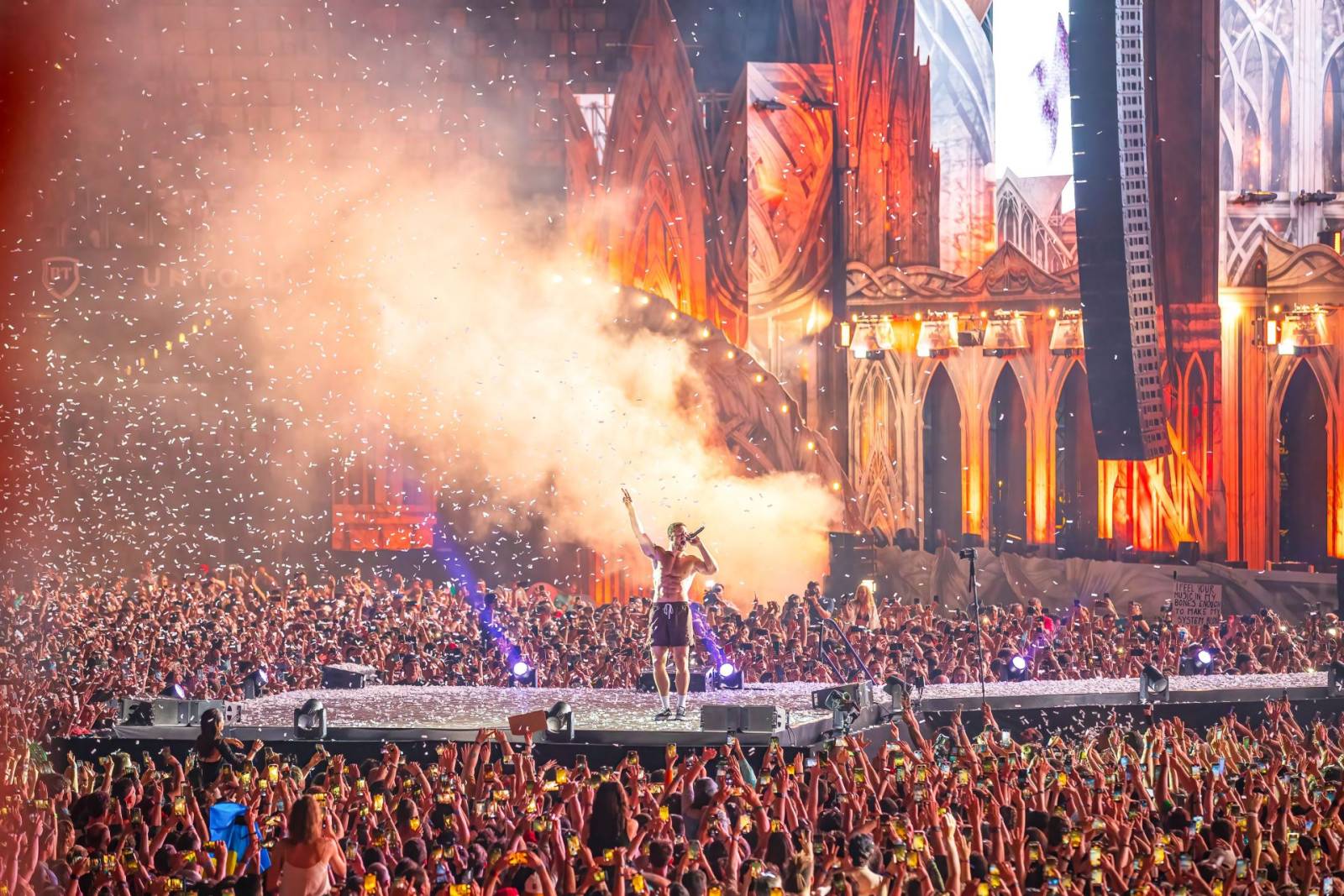 A doua zi de UNTOLD a strâns la concertul Imagine Dragons 115.000 de fani 1 Untold 2023 ziua doi 10