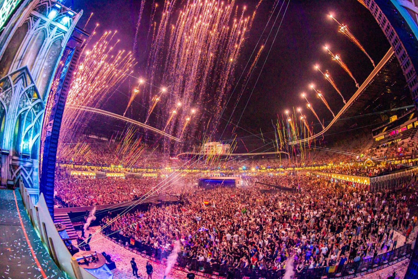 A doua zi de UNTOLD a strâns la concertul Imagine Dragons 115.000 de fani 4 Untold 2023 ziua doi 2