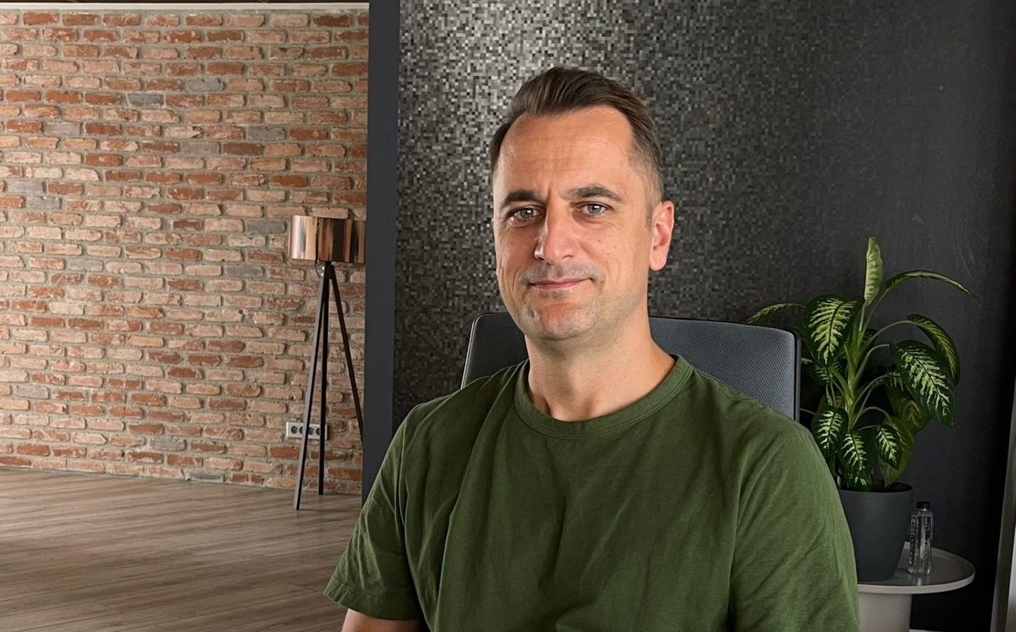 Călin Crețu: „Poate provocarea cea mai mare a documentarului «Nopți Albe» este să îi aducem pe copii...