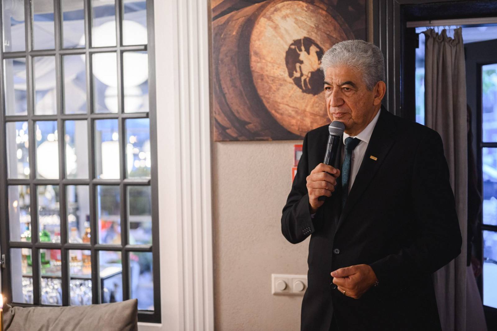 Luis Figuera aduce secretele celebrului rom Pampero în România