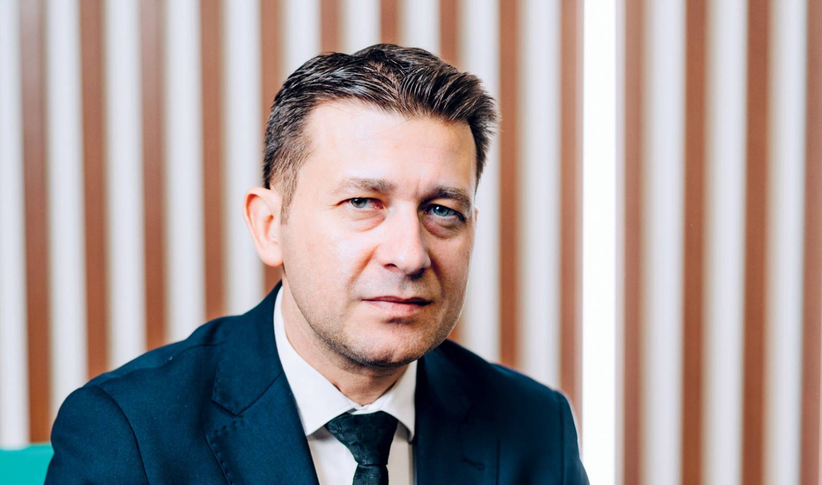 Paul Zarzără - Asirom