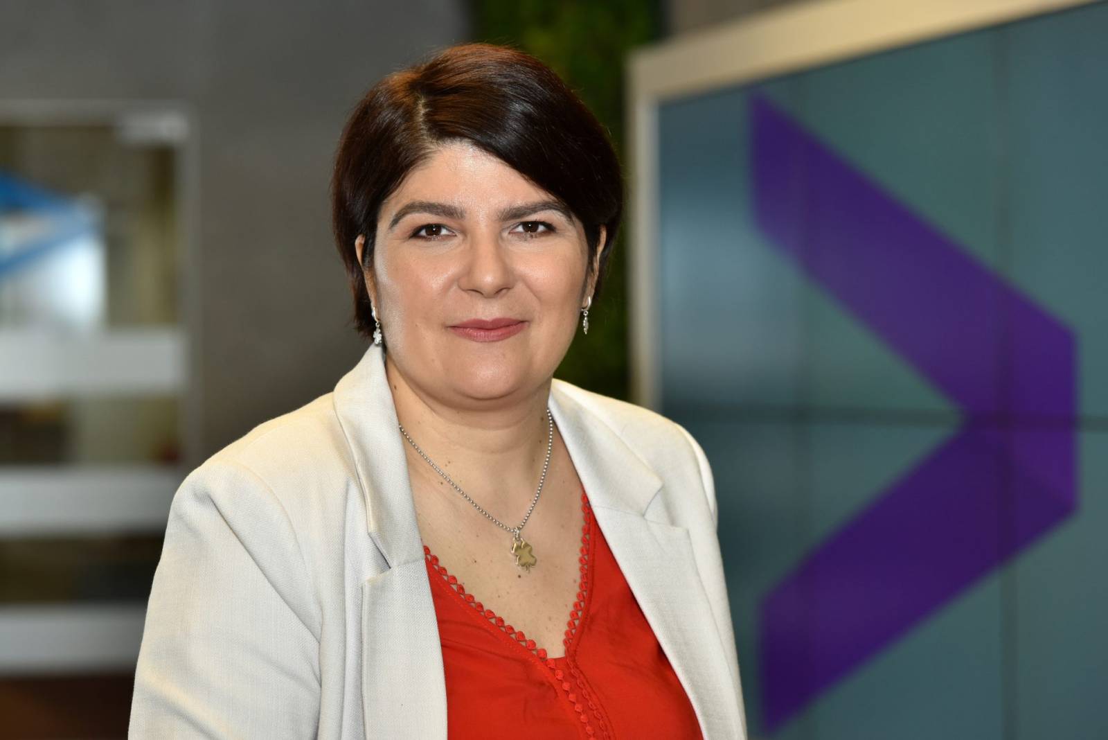 Raluca Burghelea devine country managing director pentru Accenture România
