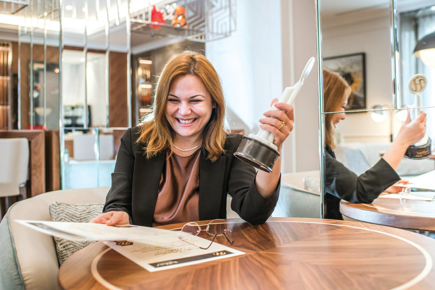 Simona Marzac InterContinental Athenee Palace