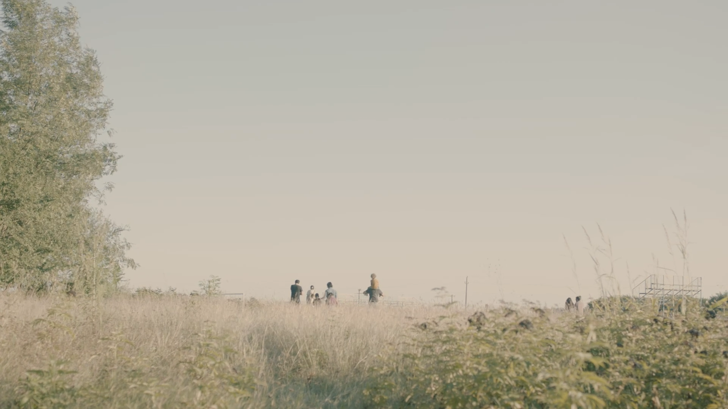 ”MMXX”, cel mai nou film semnat de Cristi Puiu, va putea fi văzut de vineri în cinematografe