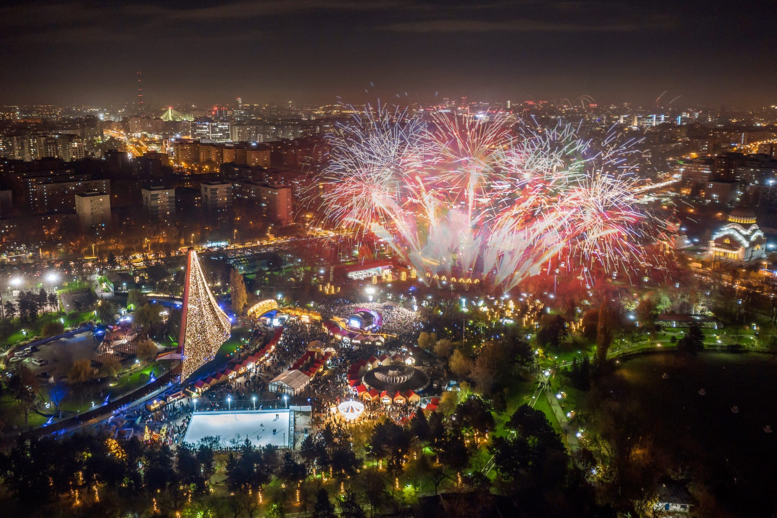 West Side Christmas Market se deschide în Drumul Taberei, pe 29 noiembrie. Programul evenimentelor