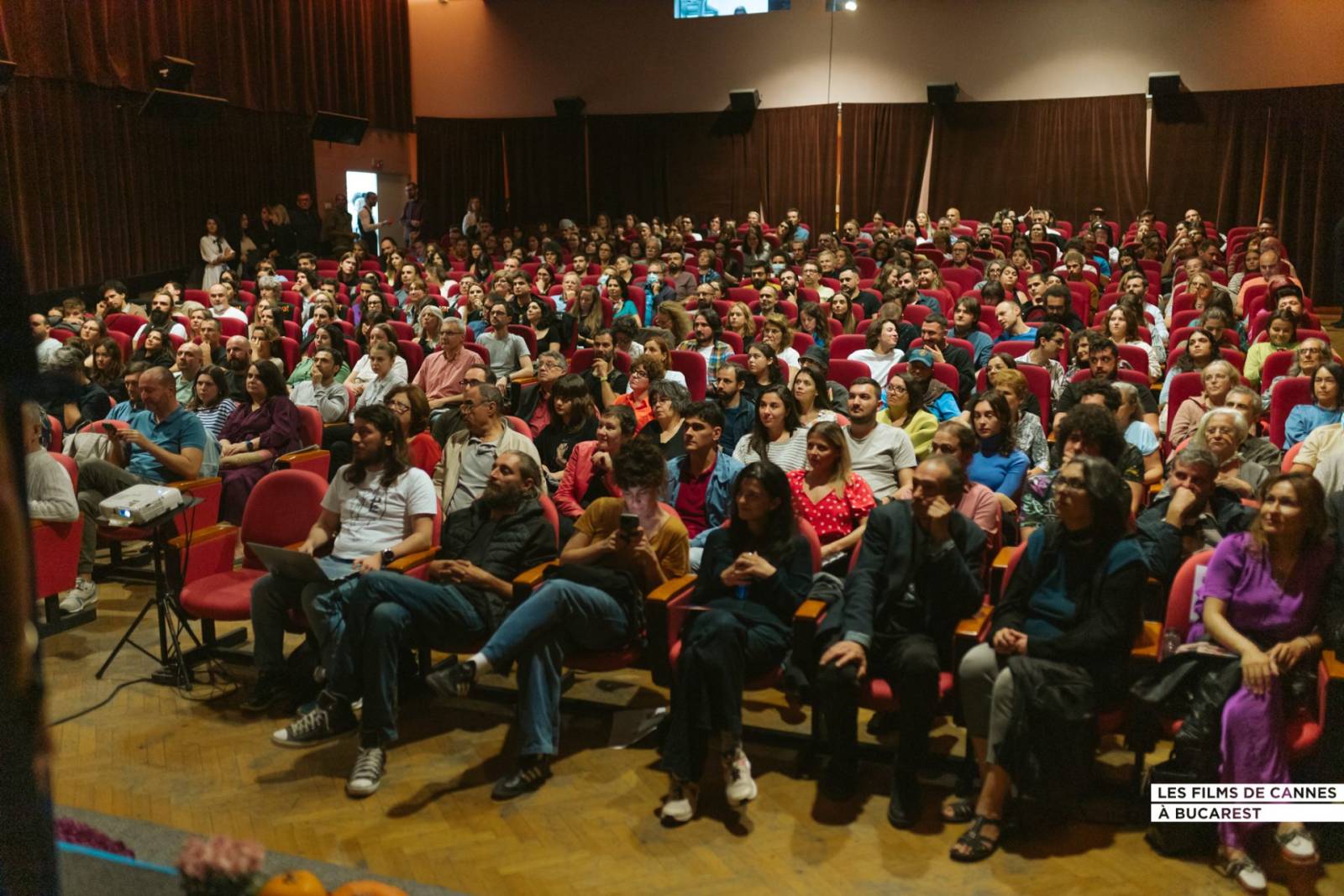 20.000 de spectatori au savurat Les Films de Cannes, la Timișoara, București, Cluj și Arad 4 CristianCodrescu LFCB2023 WEB 29.10 Gala inchidere 149