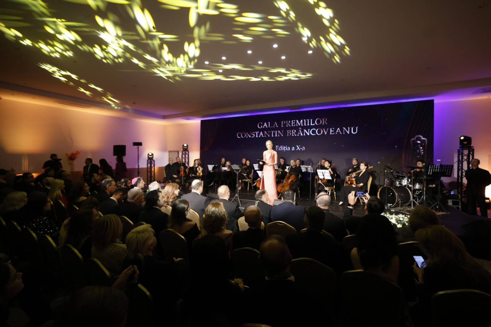 A zecea ediție a Galei Premiilor Constantin Brâncoveanu a dus premii pentru oamenii remarcabili