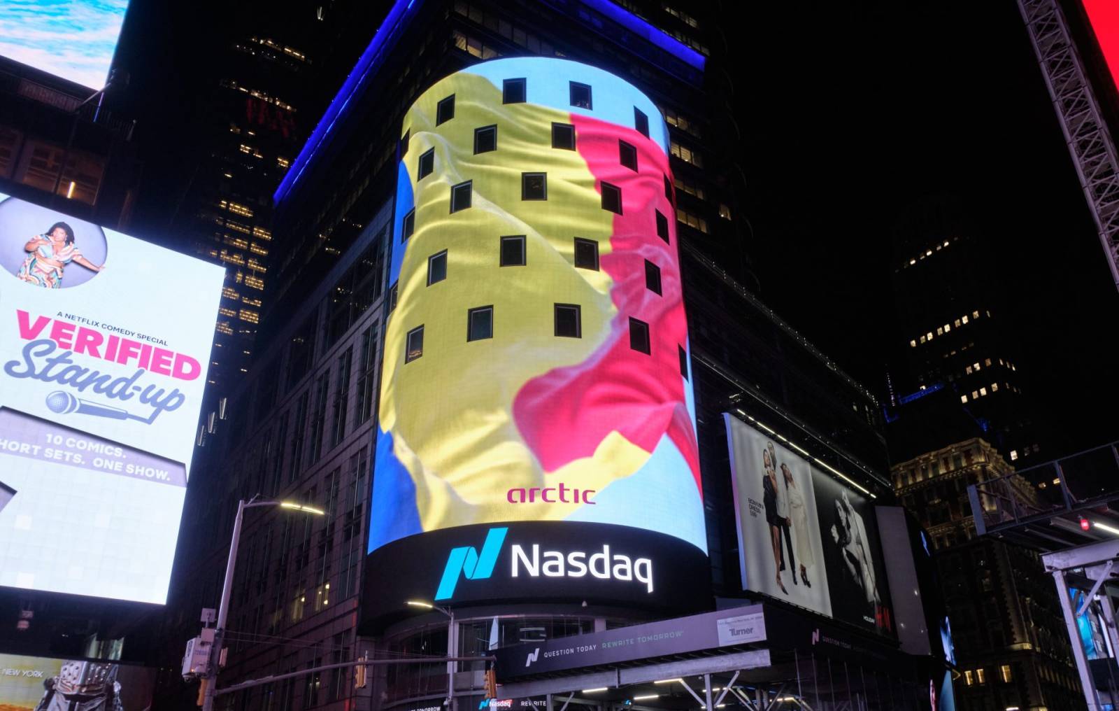 365 Days of Romania in Times Square