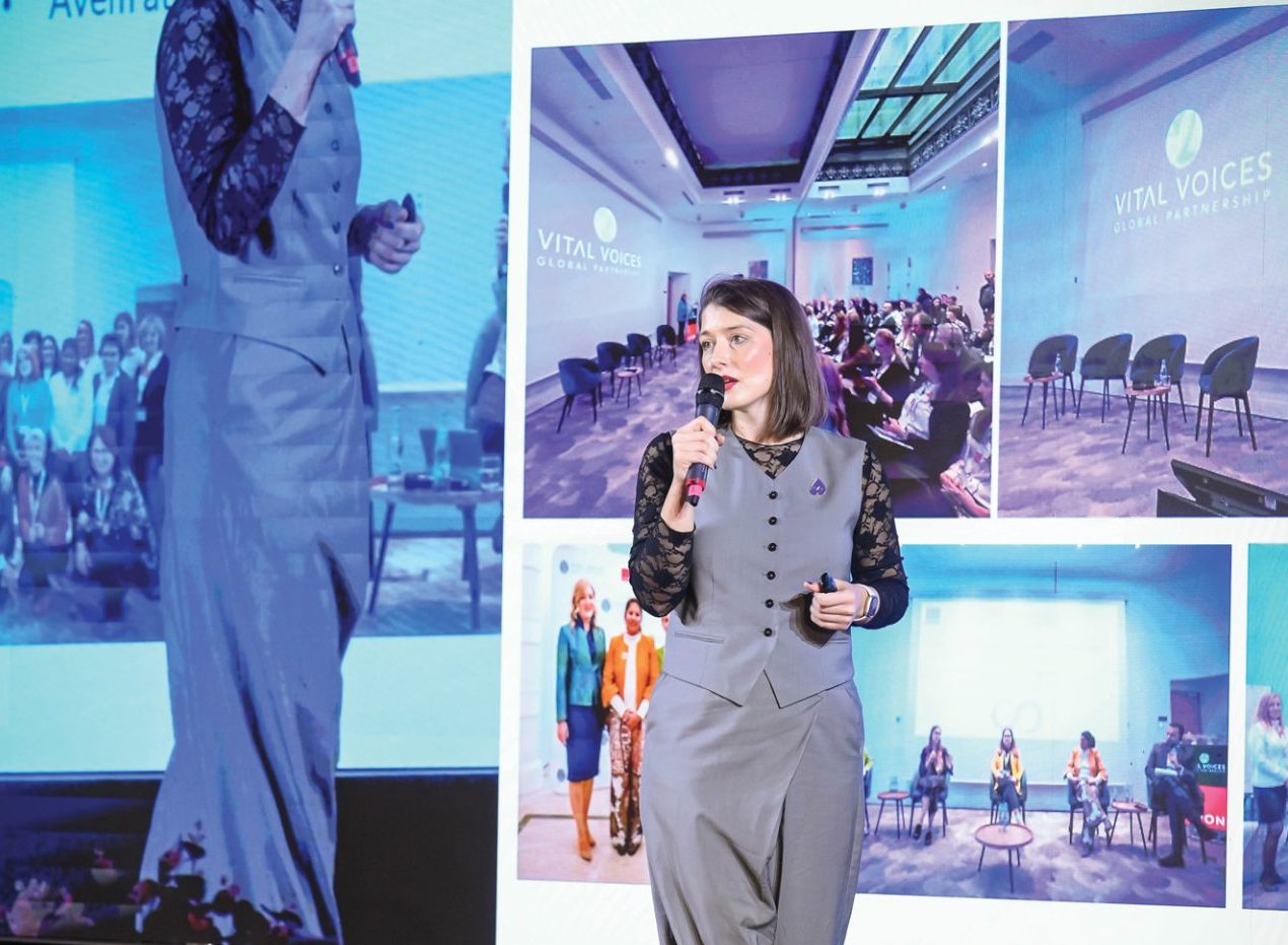 AVON România: Campanie sănătoasă împotriva relațiilor bolnăvicioase