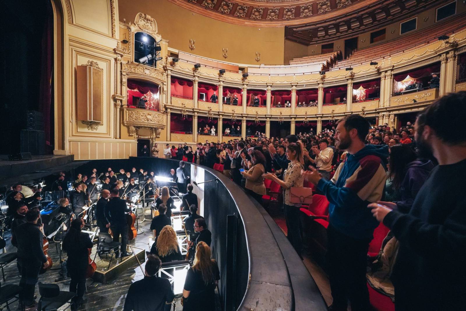 League OF Legends GOOD GAME Industry Launch ROMANIAN Opera1