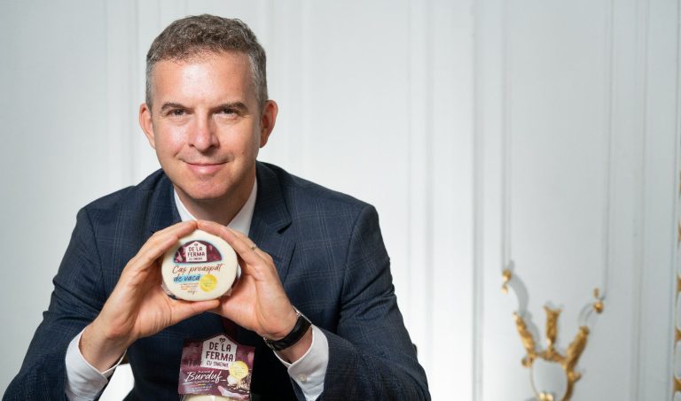 Marius Bîcu, Ferma cu Omenie