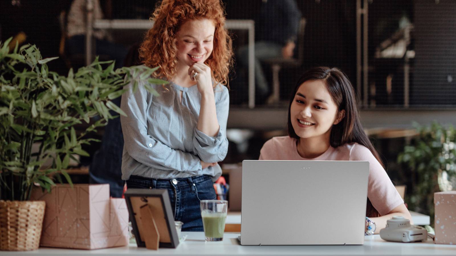 eJobs: Românii sunt interesați de un al doilea job. Numărul de aplicări pentru joburile part time a ...