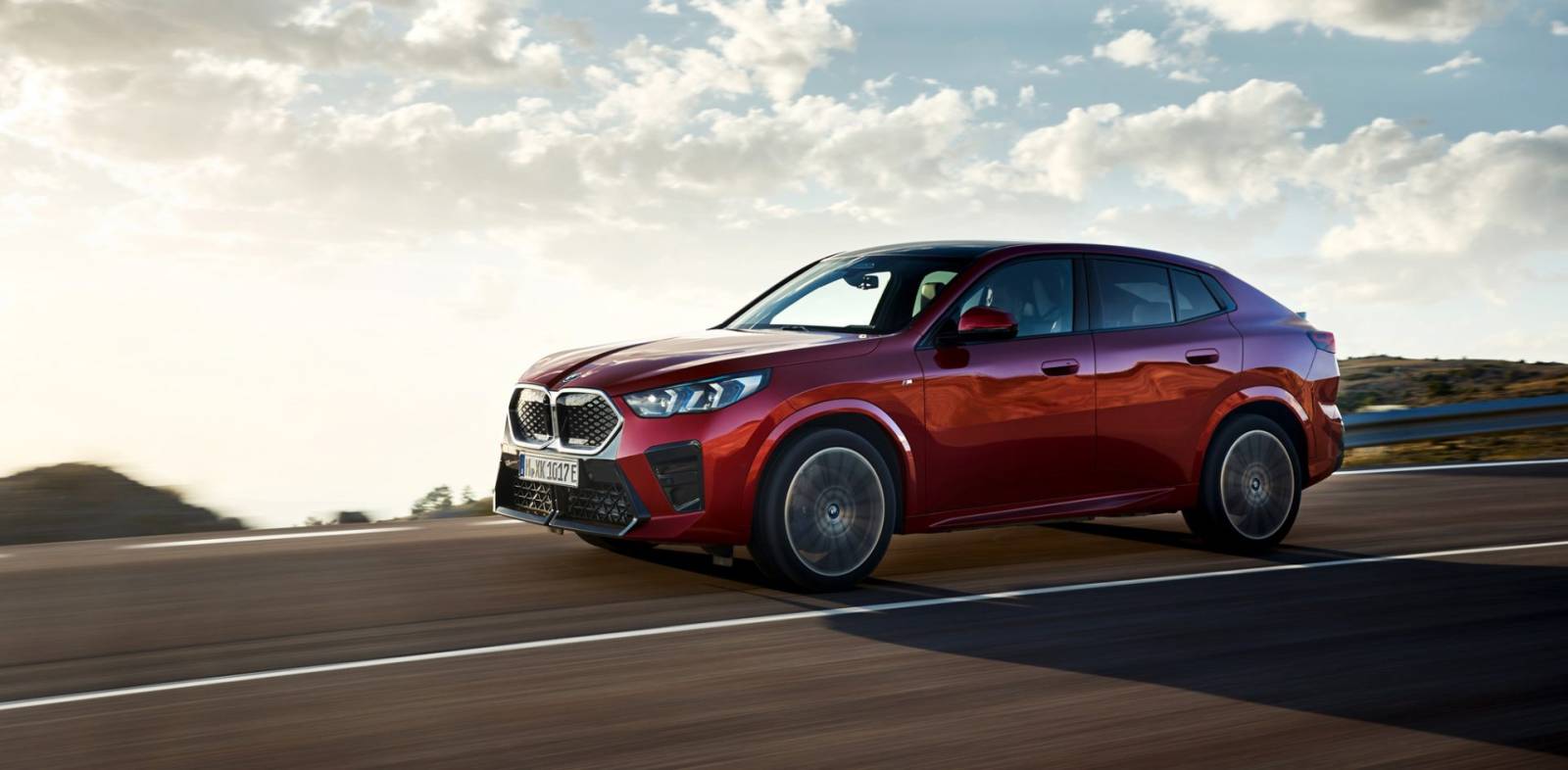 BMW Group România depășește în premieră pragul de 5.000 de unităţi vândute într-un an 1 BMW i