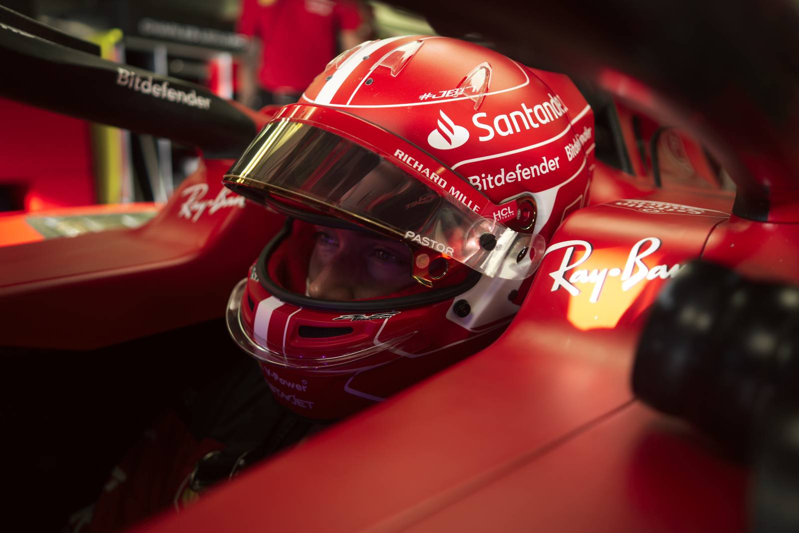 Bitdefender extinde parteneriatul cu Ferrari