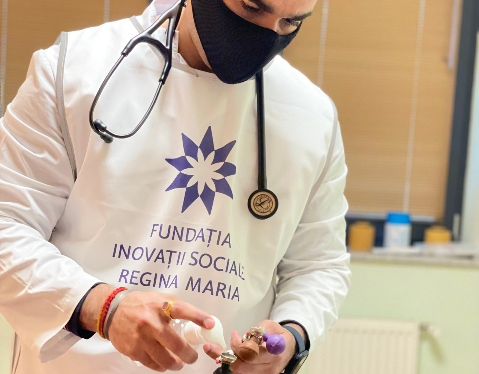 Fundația Inovații Sociale Regina Maria lansează prima rețea de policlinici sociale