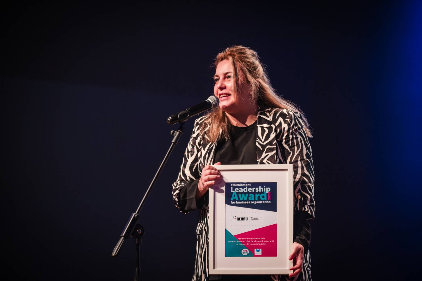 REHAU Window Solutions, premiată pentru campaniile sociale