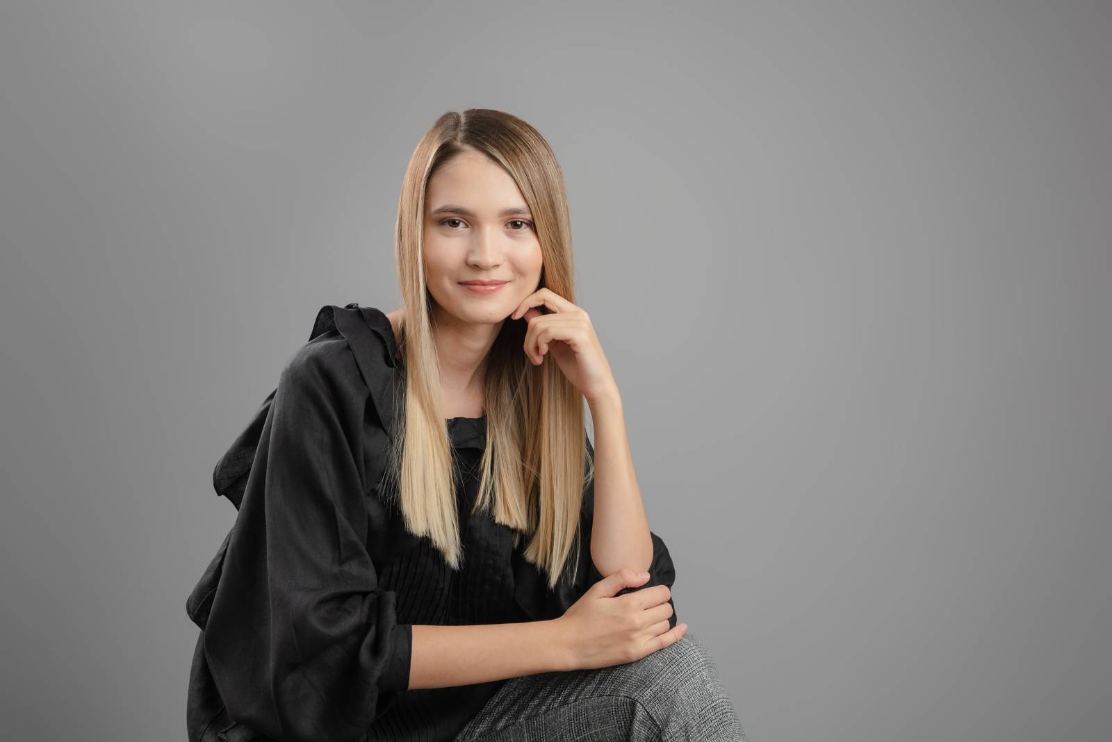 Un startup românesc a lansat Savelit: aplicația care promovează educația financiară, responsabilitat...