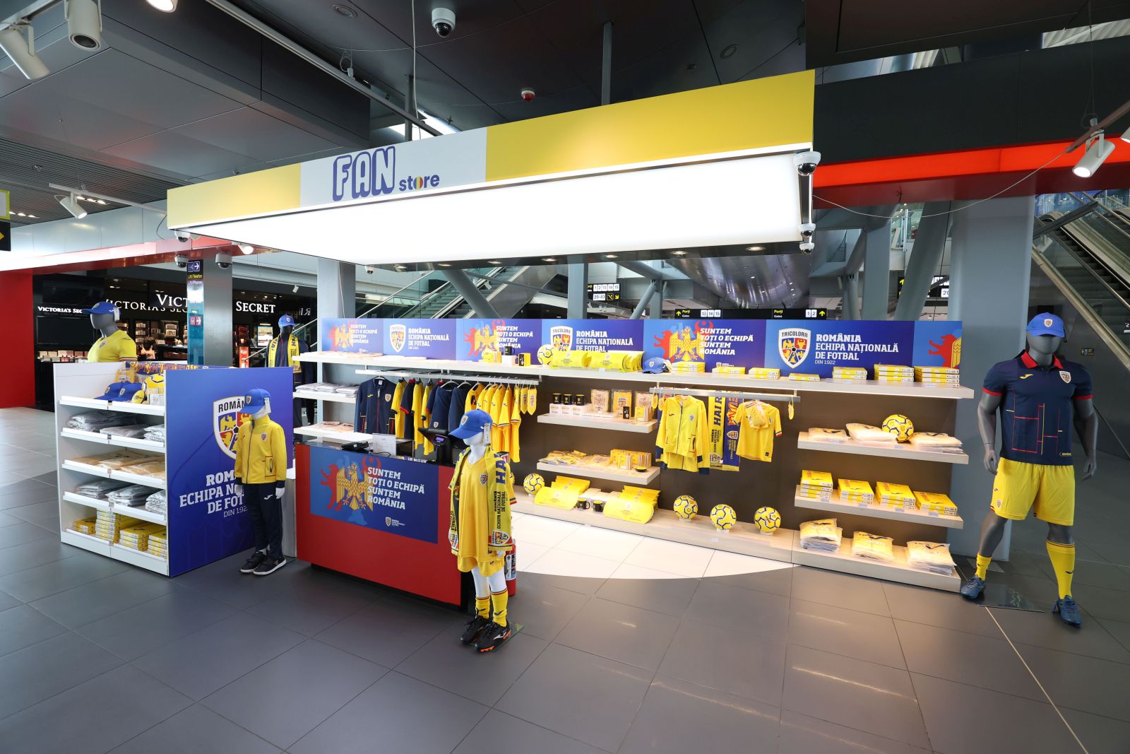 Produsele echipei naționale, disponibile acum și în Aeroportul Otopeni