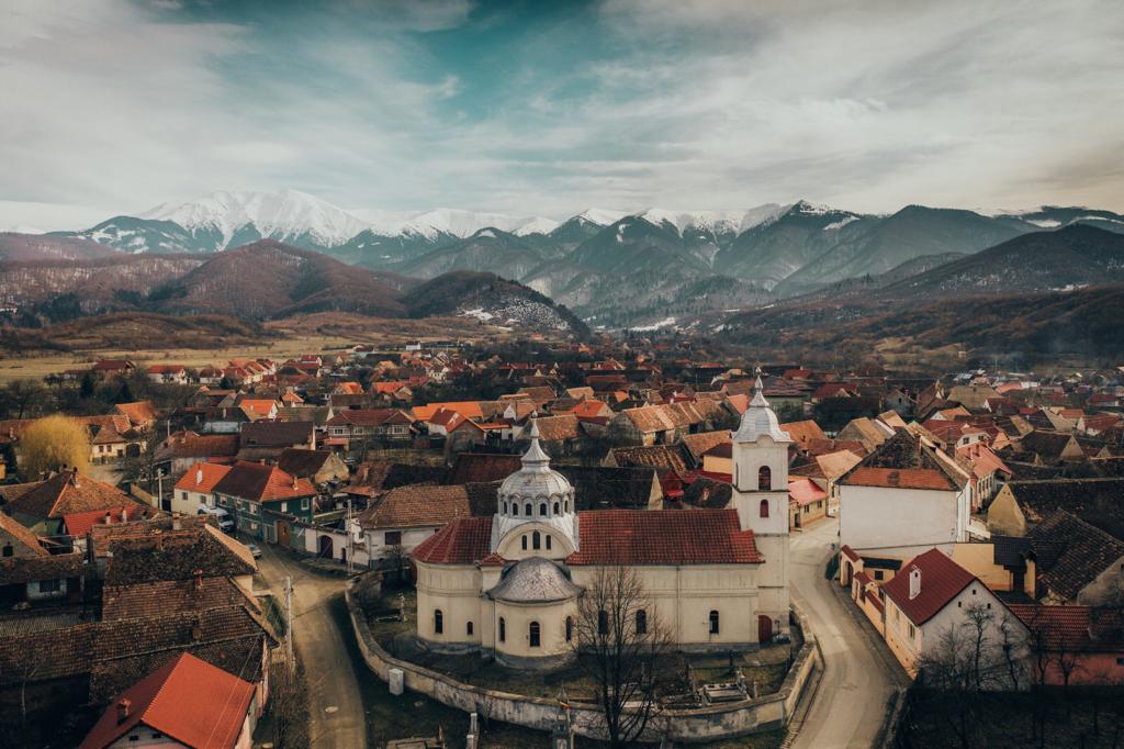 Concurs de instalații artistice „Manifest pentru Munții Făgăraș”