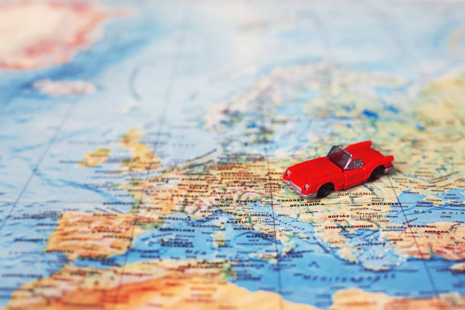 Avis: Serviciile de rent a car tot mai căutate de români în Asia, Mexic, Australia, Africa de Sud și...