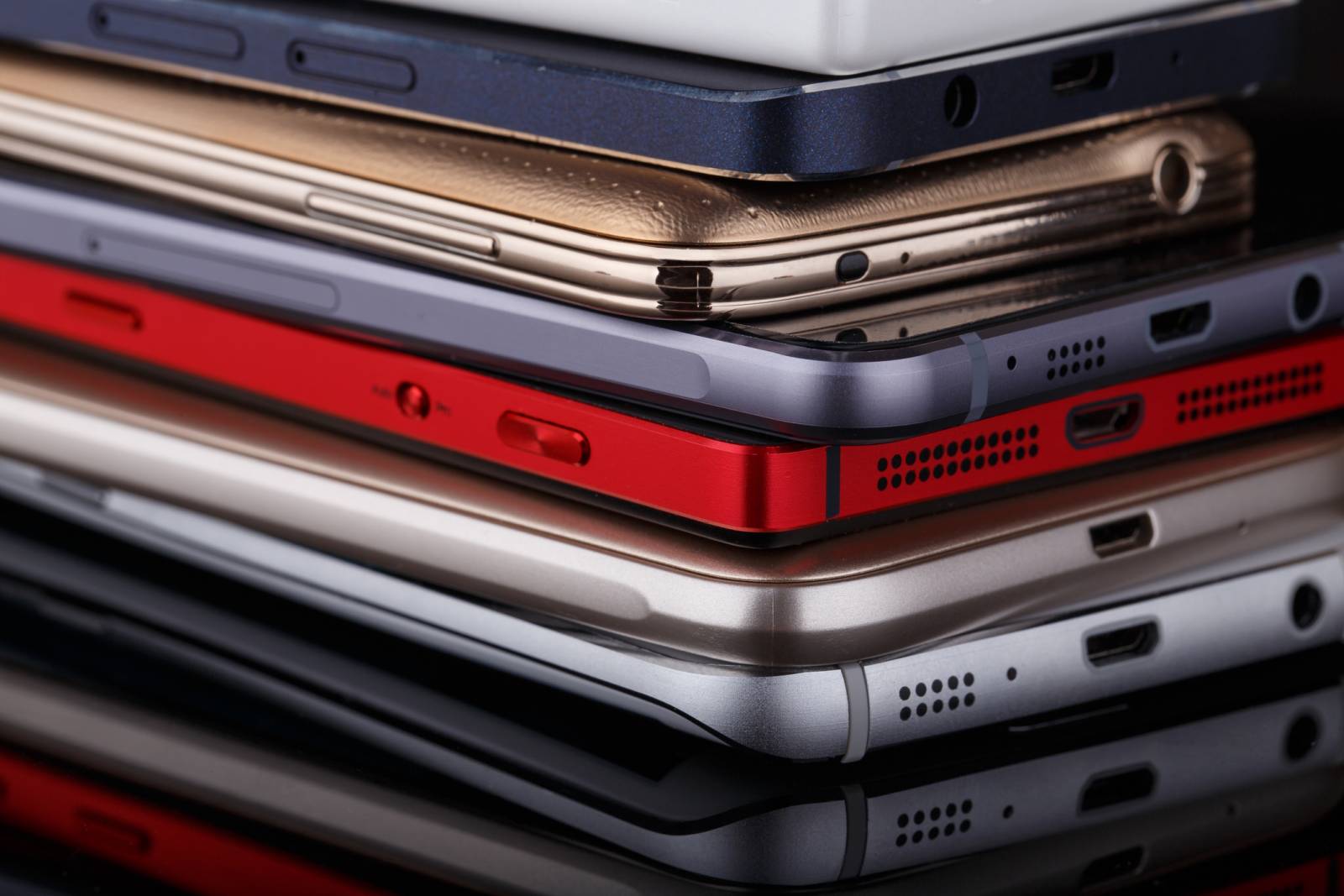 6 din 10 români sunt dispuși să achiziționeze un smartphone recondiționat