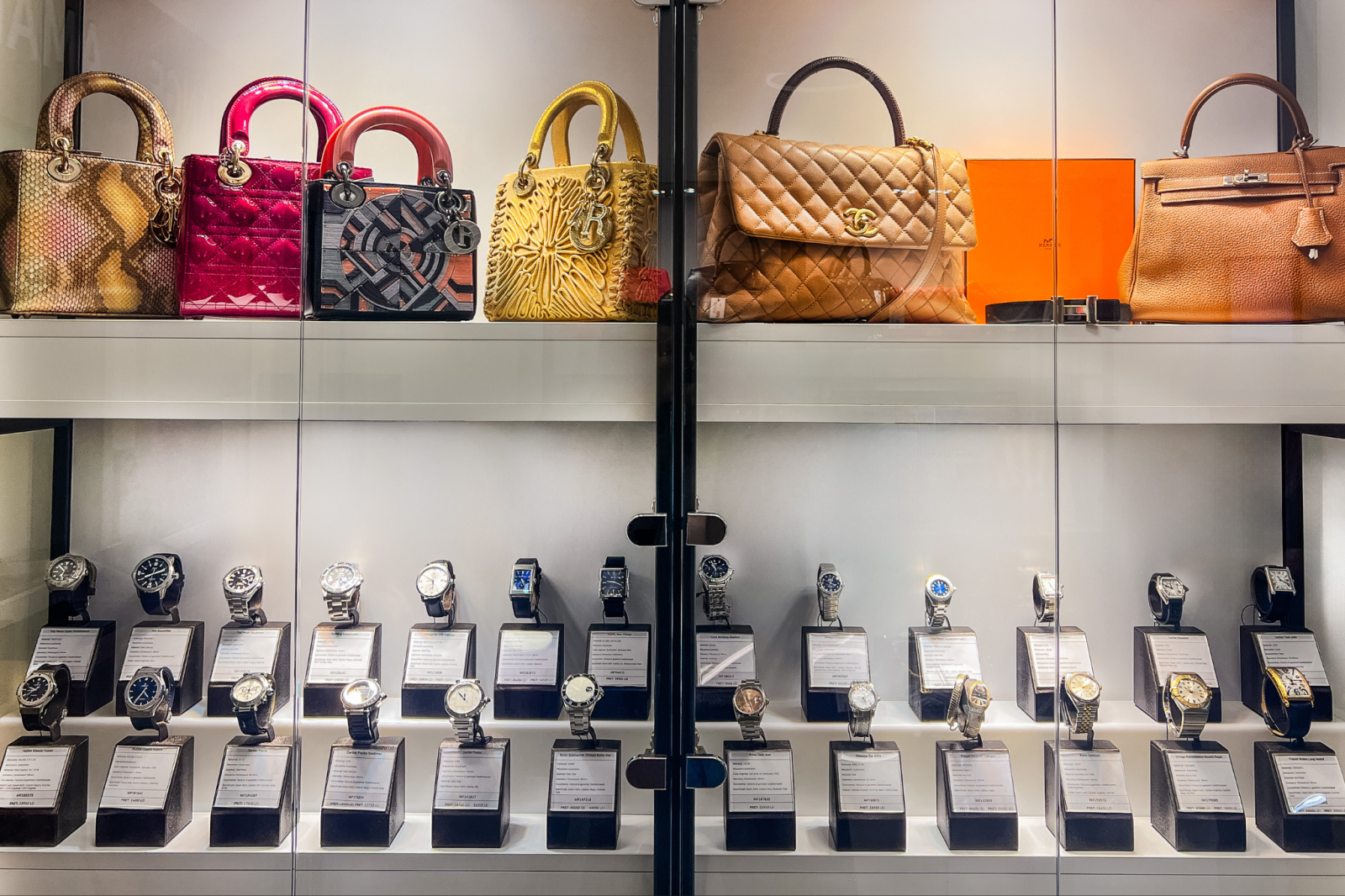 CreditAmanet continuă extinderea pe piața internațională a produselor de lux pre-owned