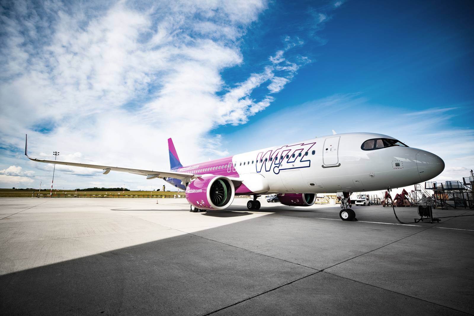 Wizz Air implementează soluția VR de la Airbus în pregătirea piloților