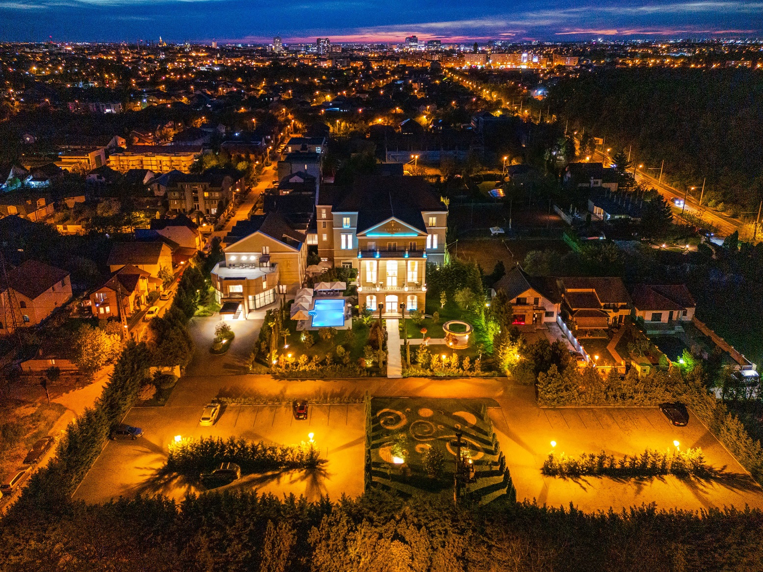 Primul hotel Curio Collection by Hilton din România va fi deschis în orașul Timișoara în vara anului...