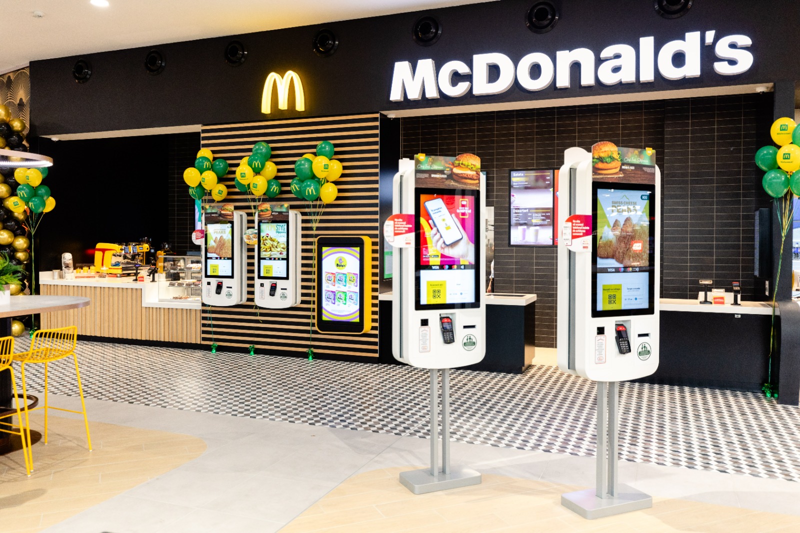 McDonalds Arges Mall 1