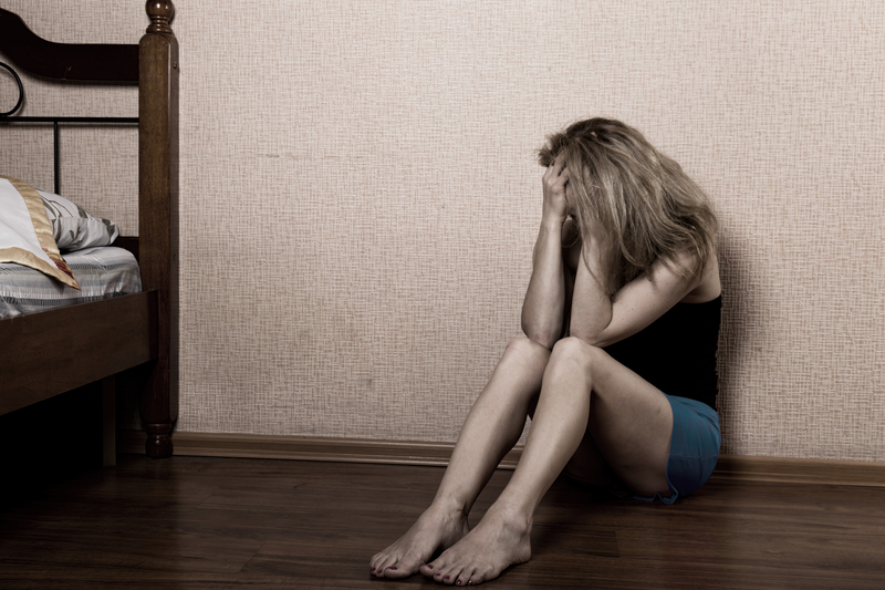 STUDIU: Deși 70% dintre români cunosc cazuri de violență domestică, doar 4% au anunțat autoritățile
