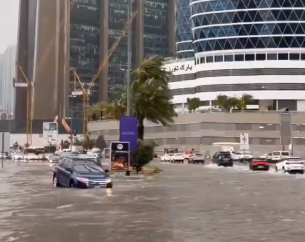 Inundațiile din Dubai au afectat, în mod surprinzător, economia mondială