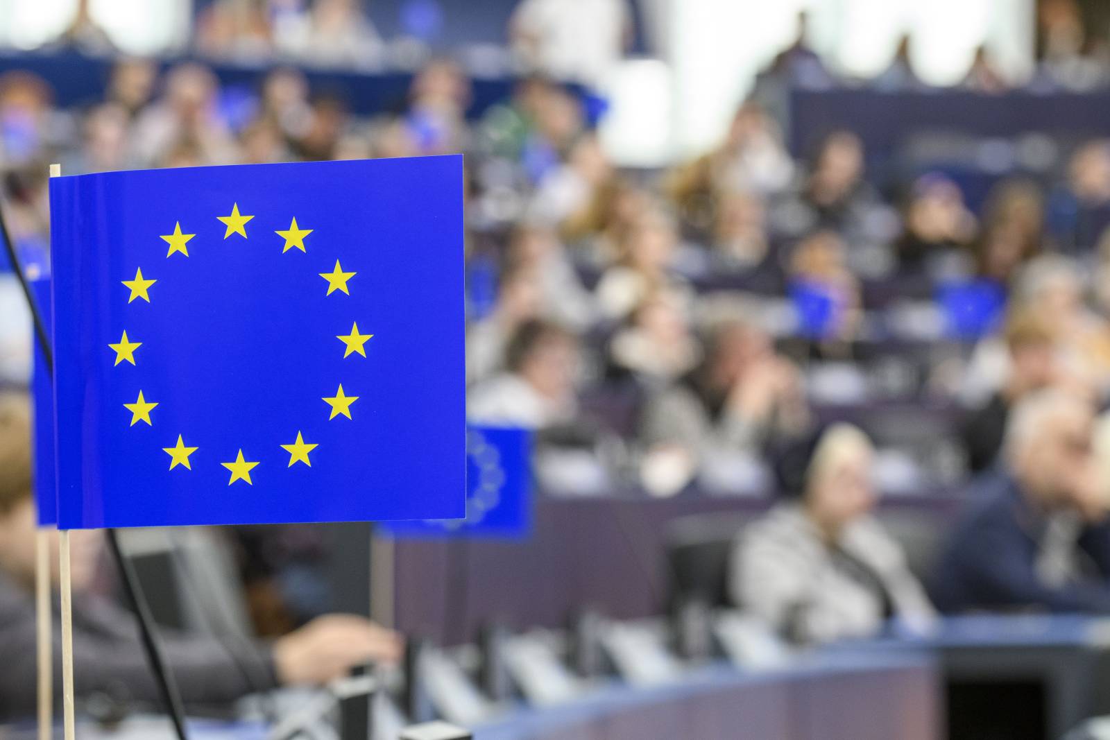 Zece orașe din România vor fi iluminate pentru a marca Ziua Europei, pe 9 mai