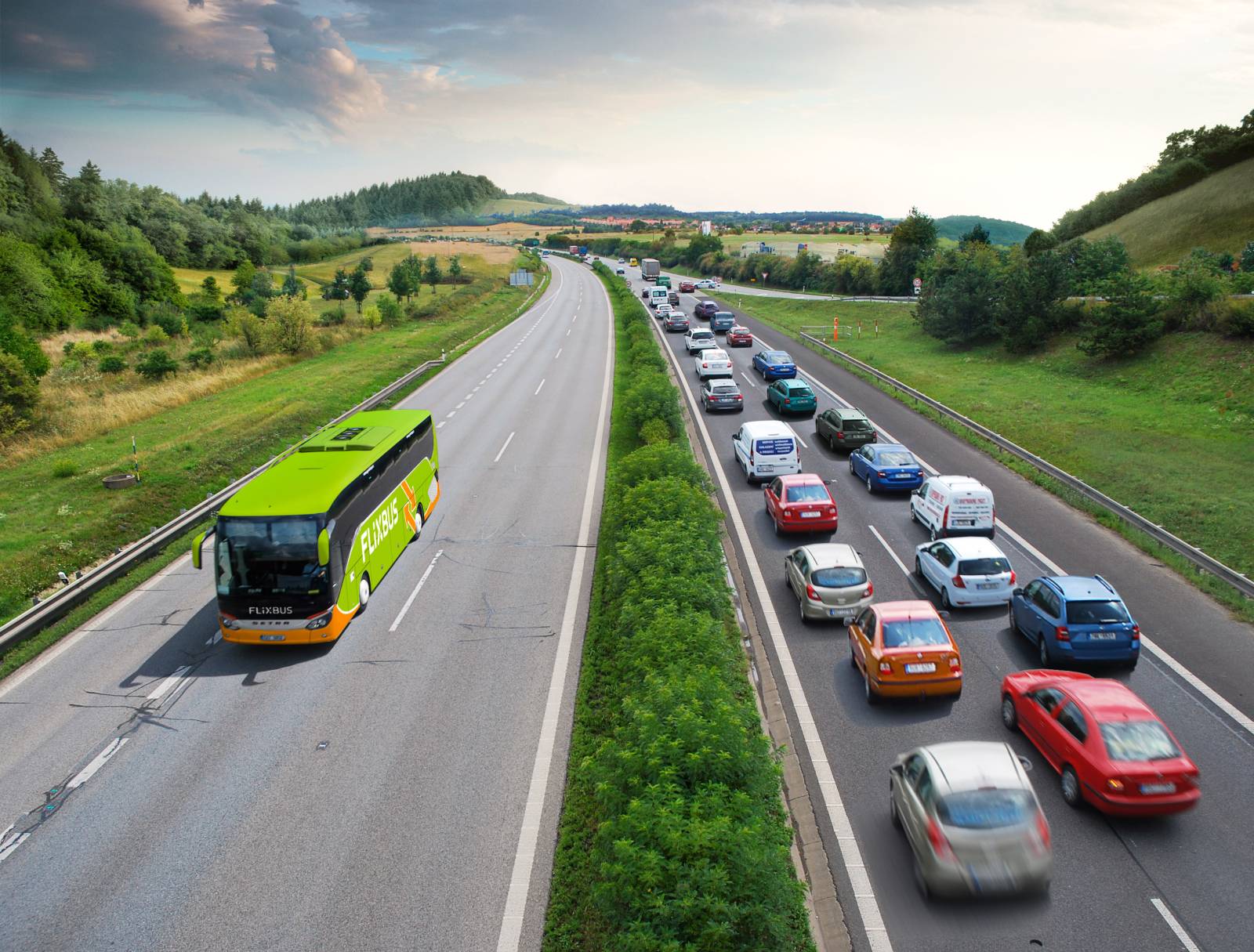 Aproape o treime dintre cei care călătoresc cu autocarul sunt nemulțumiți de calitatea autogărilor