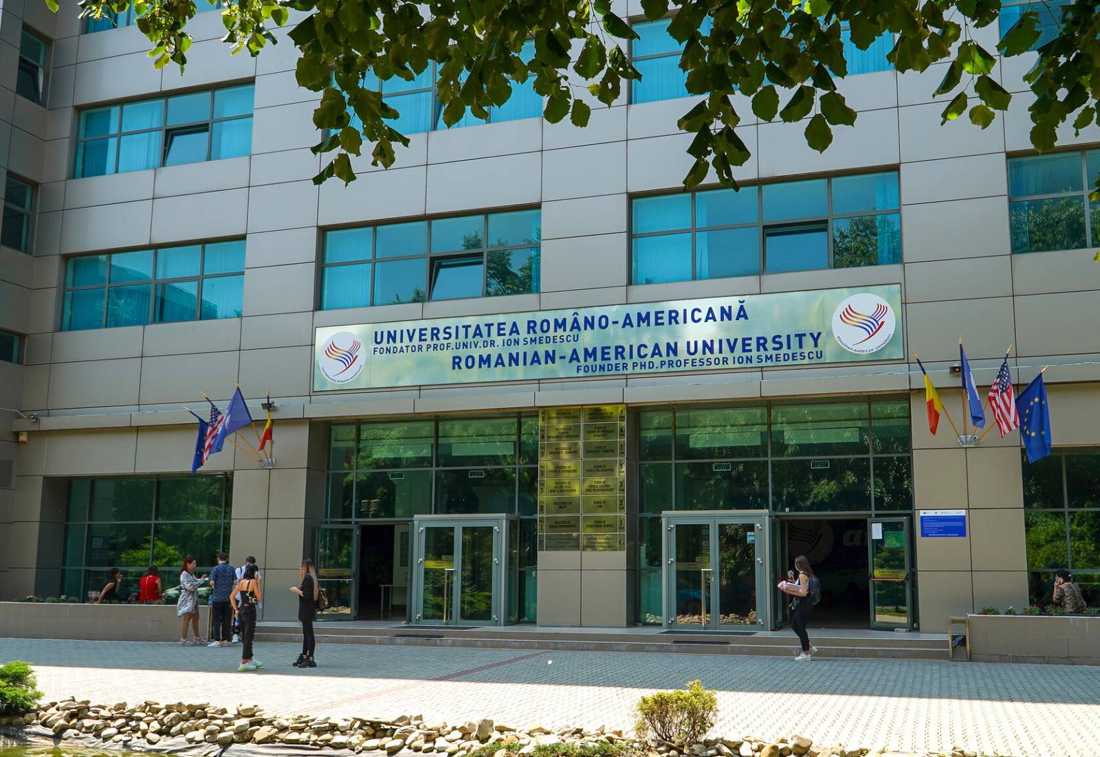 Primul escape room educațional virtual pentru tineri, lansat de Universitatea Româno-Americană