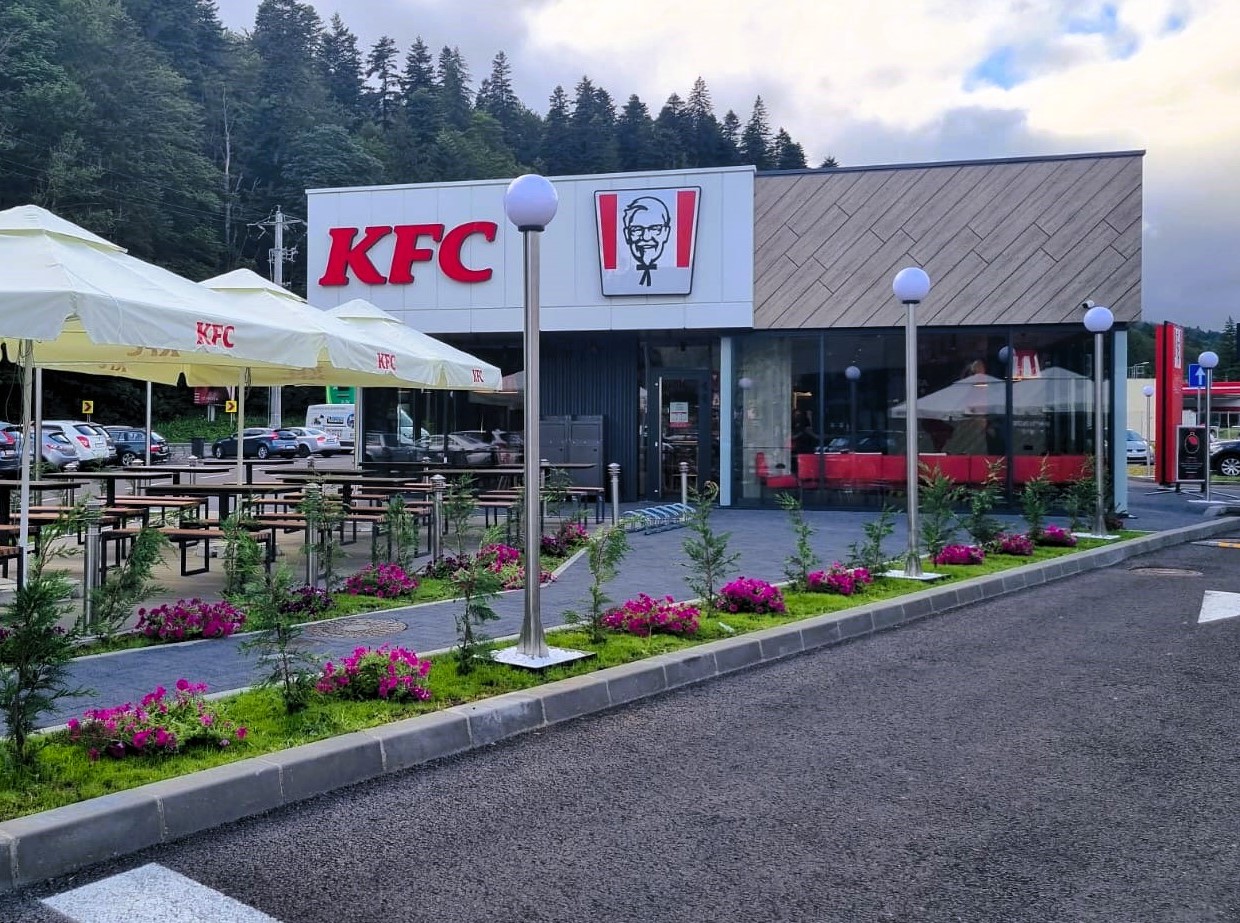 Sphera Franchise Group deschide primul KFC din Sinaia