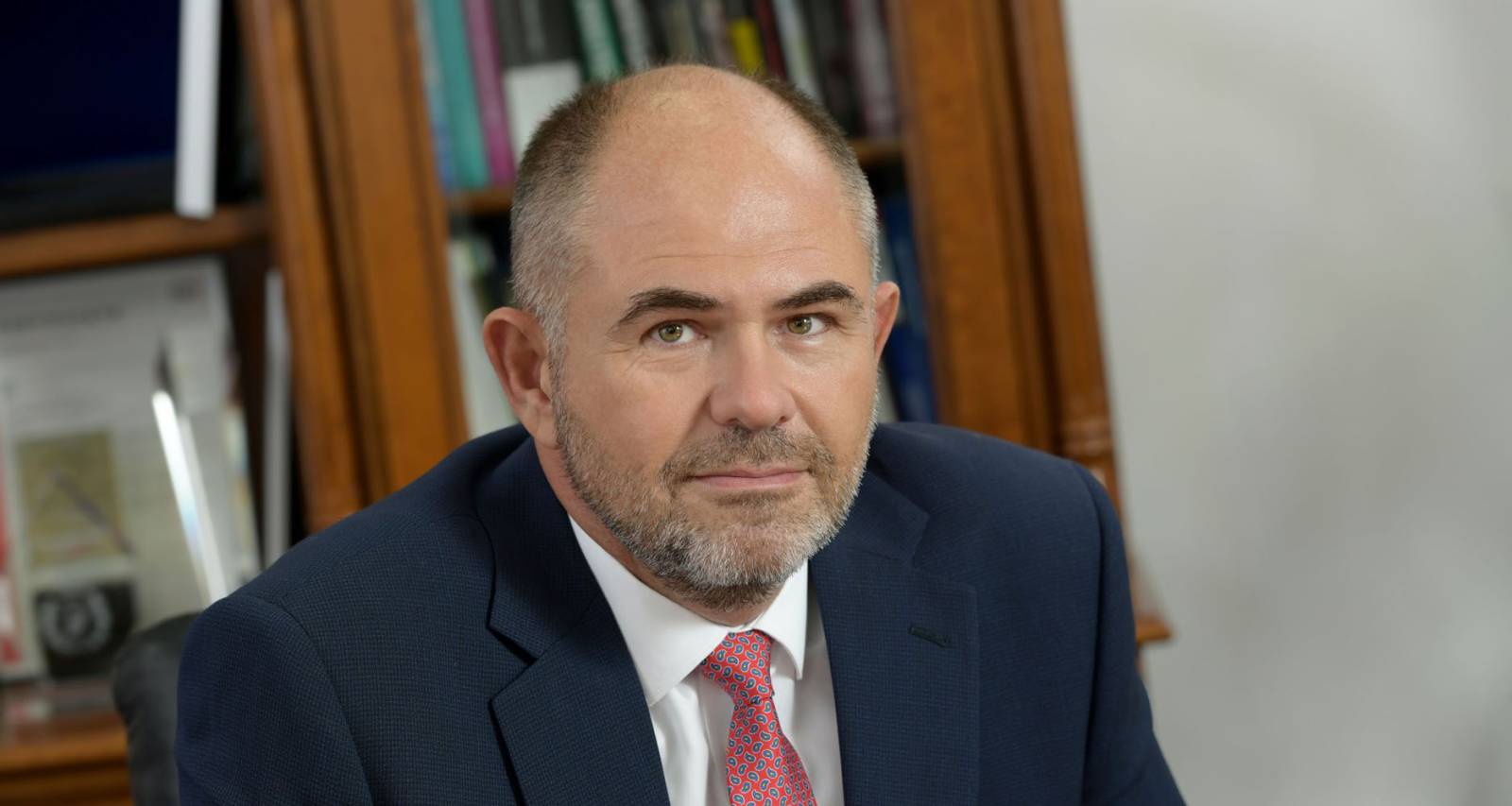 Sergiu Oprescu, Alpha Bank