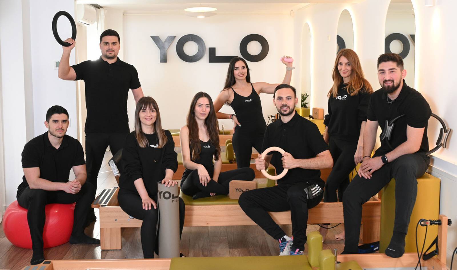 YOLO Pilates echipa