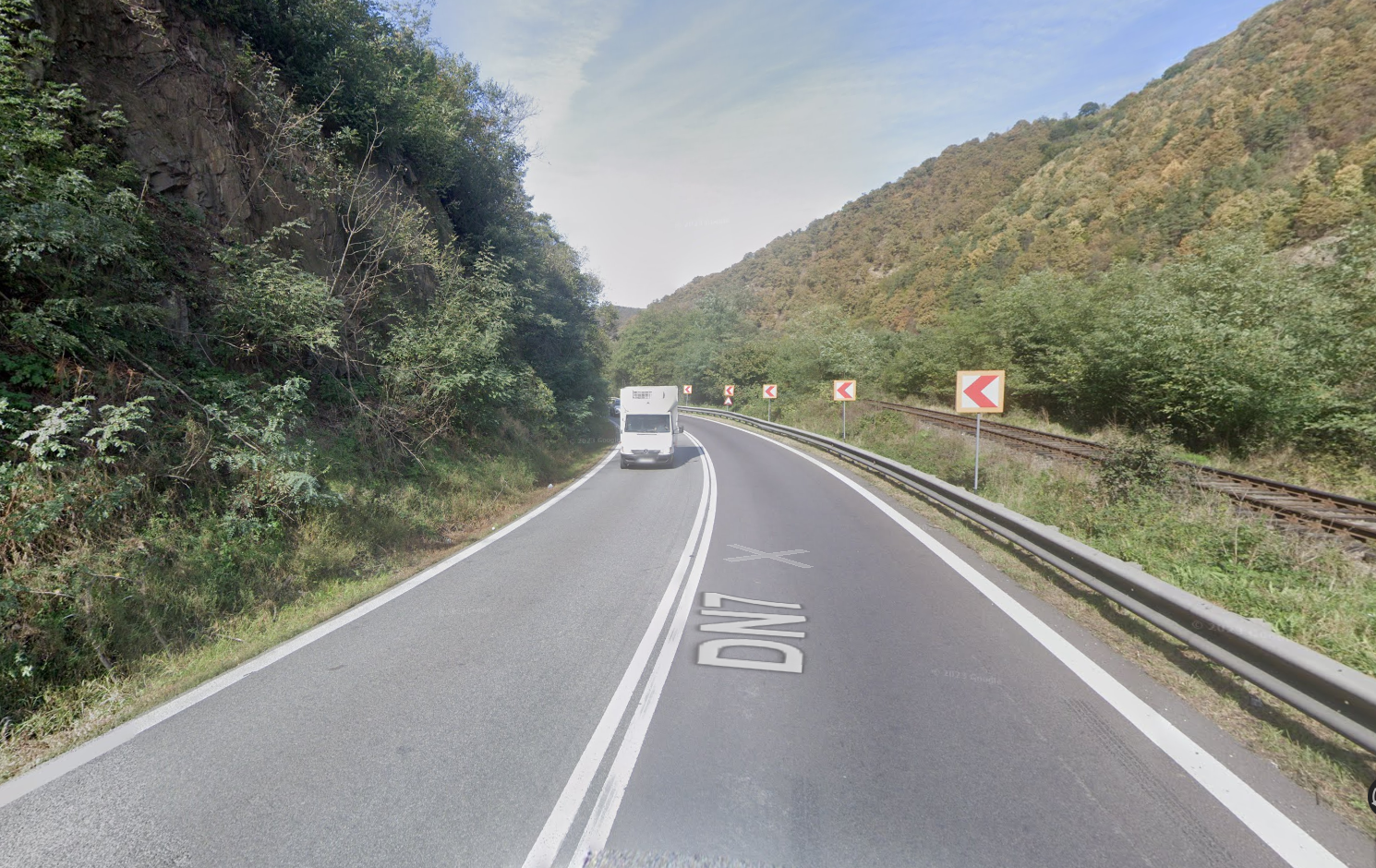 Rutele ocolitoare pentru Valea Oltului. Camioanele vor avea drumuri mai lungi