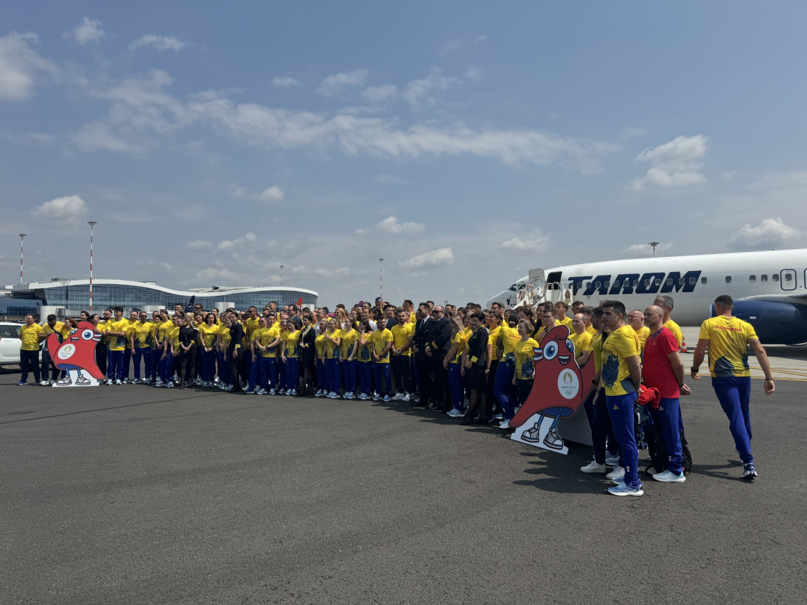 Echipa Olimpică a României a decolat spre Paris, la bordul aeronavei „Nadia Comăneci”
