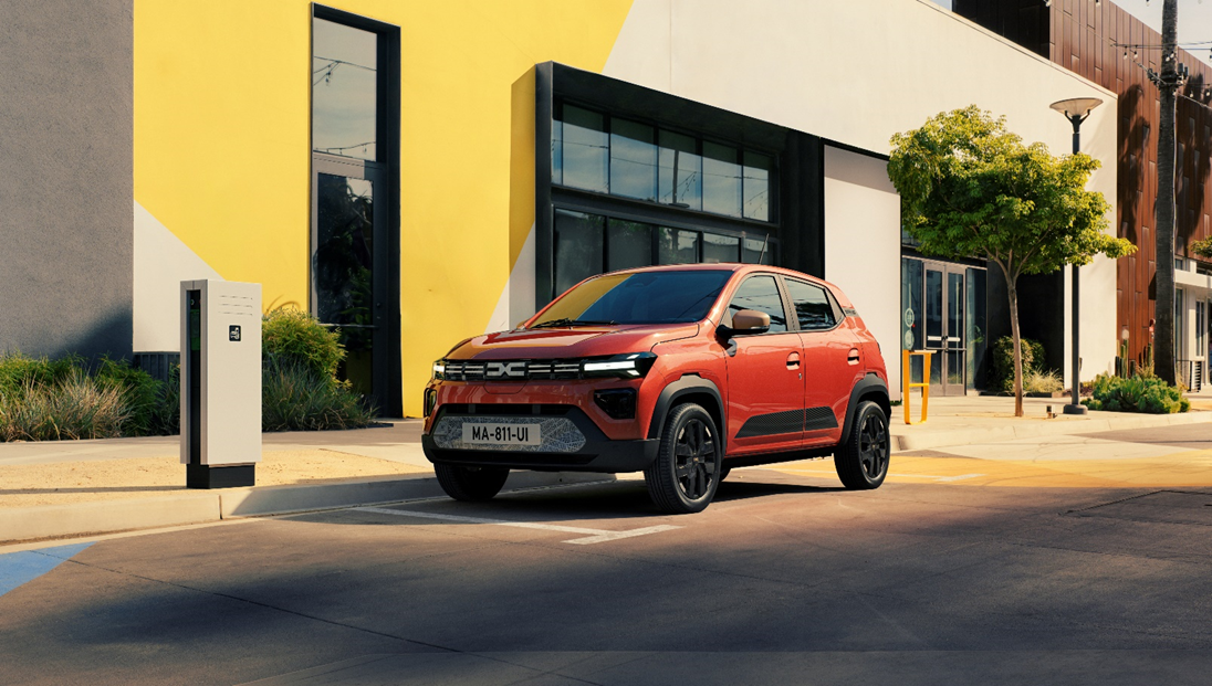 Noua Dacia Spring 2024. Design nou cu tablou de bord personalizabil și volan pe dreapta