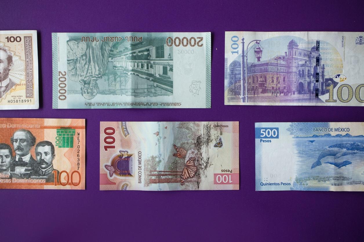 La ce trebuie să fiți atenți atunci când schimbați valută?
