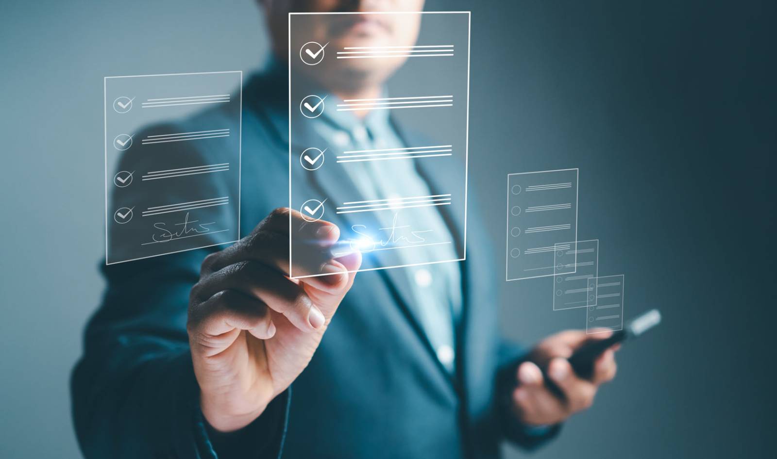 Ce oferă prima soluție de semnătură electronică calificată din România integrată în Salesforce