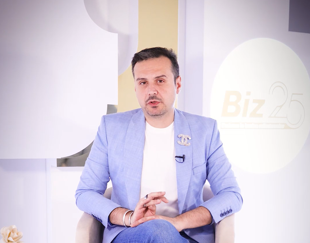 Biz 25 ani: Alexandru Mănescu - Aleksander Revas