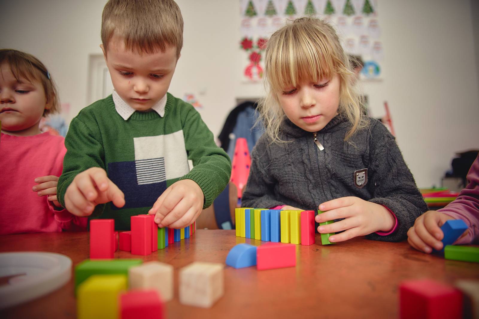 Start in educație. Raportul celui mai mare proiect de educație timpurie al Fundației OMV Petrom și W...