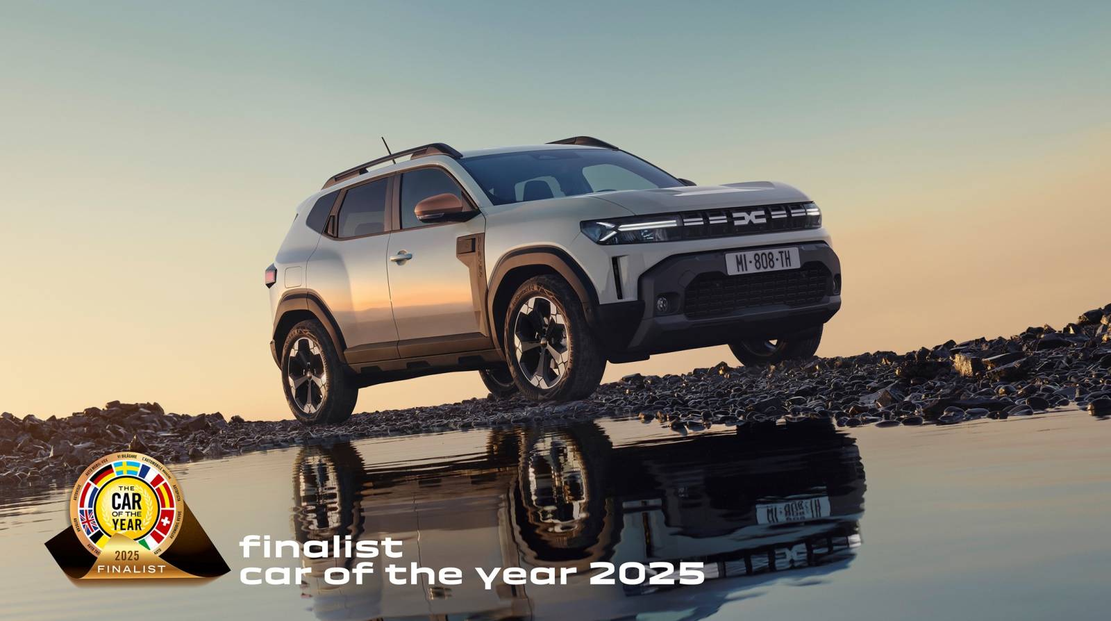 Dacia Duster este în premieră finalistă în competiția Car of the Year 2025