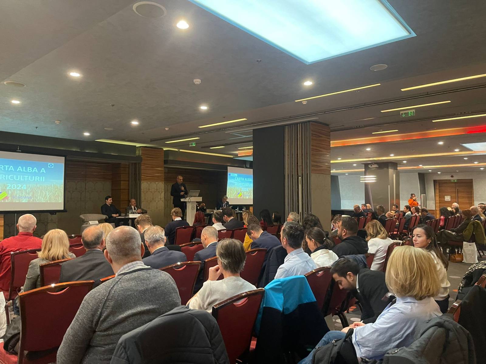 Carta Albă a Agriculturii din România. Agricultorii vor subvenții mai mari