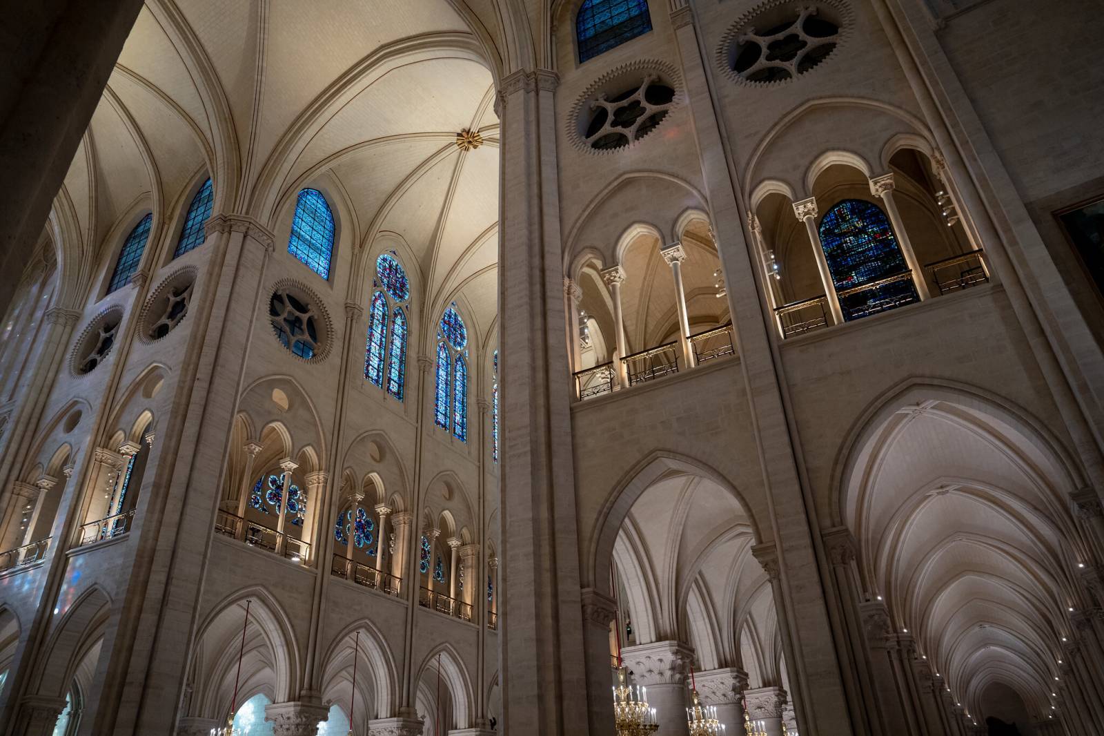 Cathédrale Notre-Dame de Paris, redeschisă după 5 ani și o investiție de aproape 700 de milioane de ...